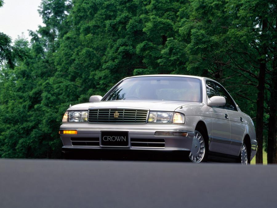  Toyota Crown 1993 года  (фото 8 из 11)